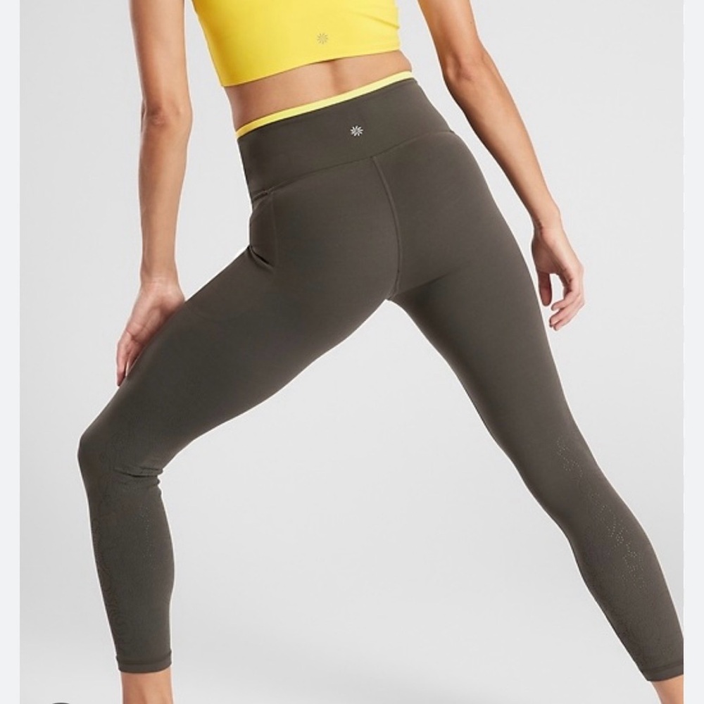 NWT Women's Athleta Leggings
